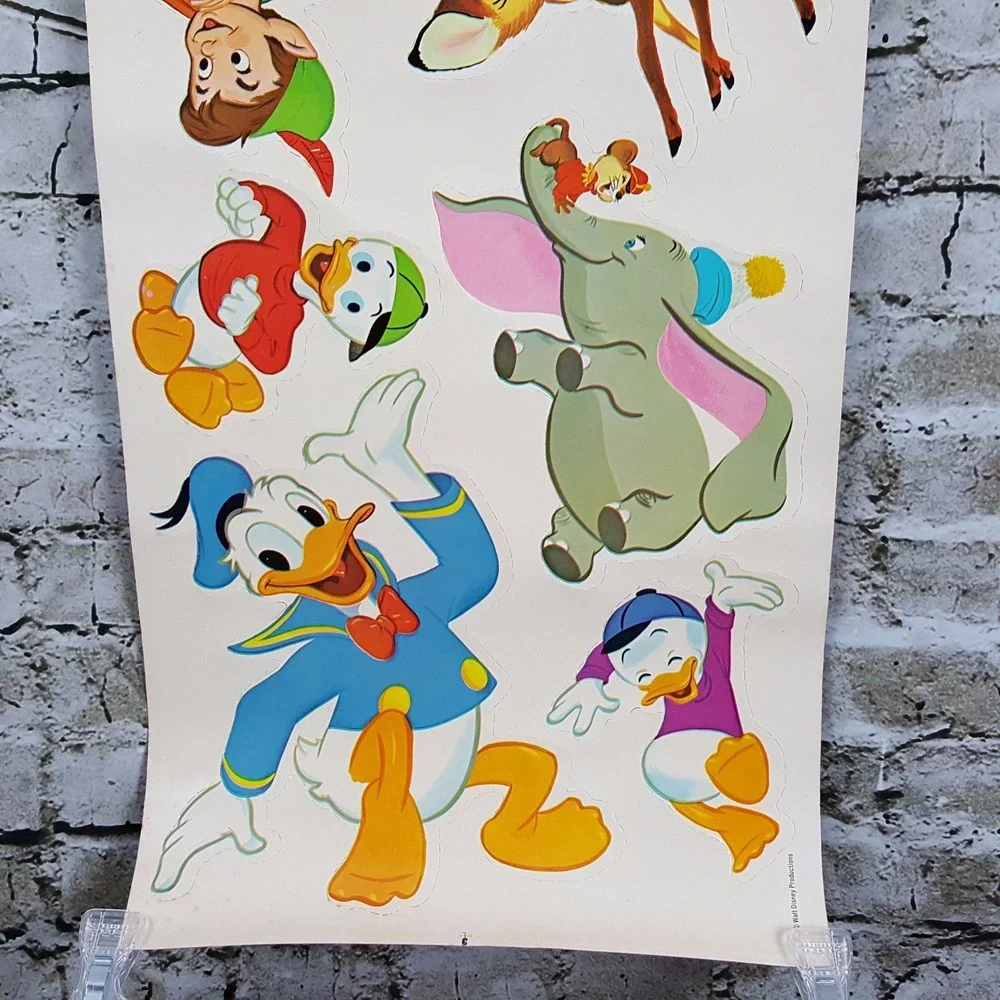 WALT DISNEY PAPER‎ UNCUT PUNCH OUT WALL DECAL DUMBO GOOFY POOH Decor Vintage